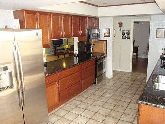 OTHER KITCHEN