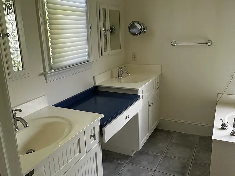 1215 Rodgers St — Photo 13