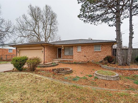3rd image of 1 Glenda Dr