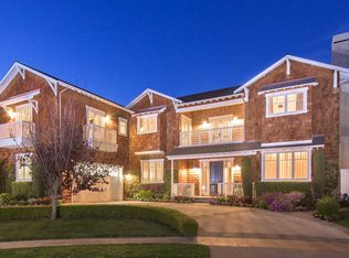 13109 Nimrod Pl, Los Angeles, CA 90049