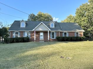 3103 Westchester Dr, Clarksville, TN 37043
