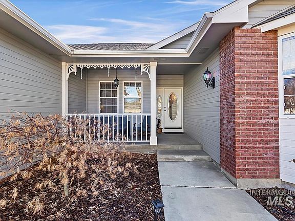 5th image of 10339 W Hinsdale Ct