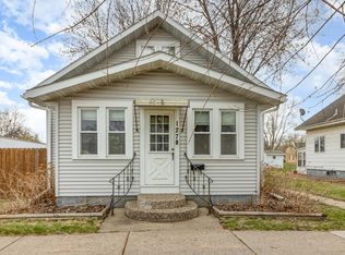 127 S Meridian St, Belle Plaine, MN 56011