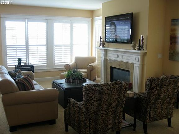 4th image of 5401 SE Scenic Ln Unit 201