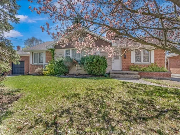 120 Churchill St, Chatham Kent, ON N7L 3T5