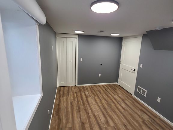 3rd image of 4440 Vera Cruz Ave N #4440