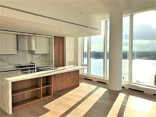 4th image of 1 W End Ave APT 28G