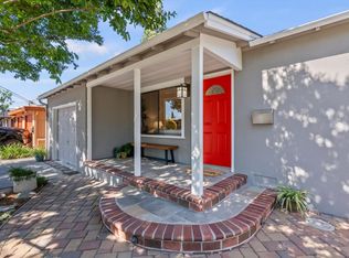 1227 Gordon St, Redwood City, CA 94061