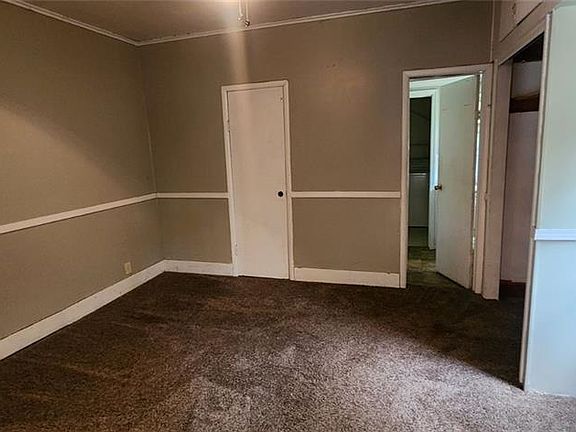 5th image of 315 N Highland Ave