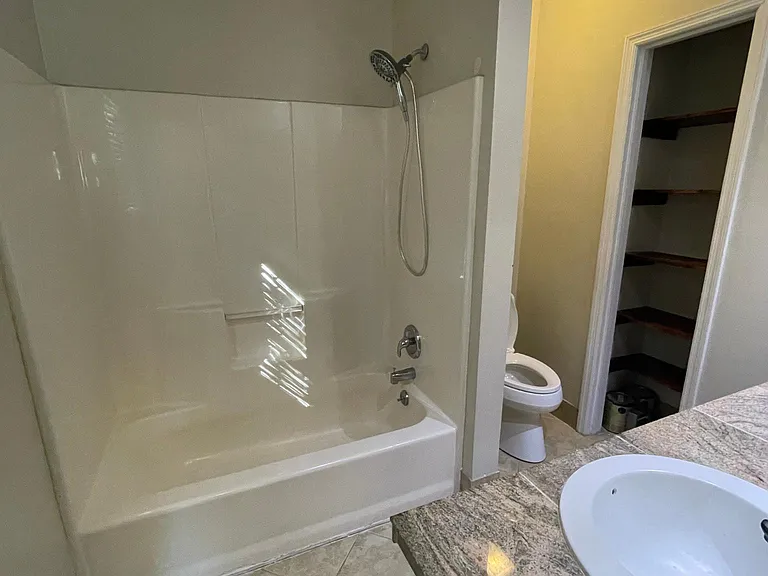 1657 Lauda Dr — Photo 15
