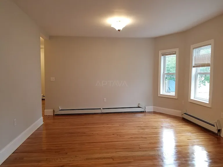 231 Boston Ave #1 — Photo 14