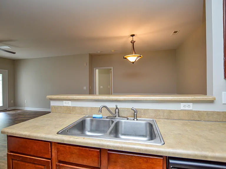 9823 Hyde Glen Ct — Photo 12