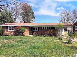 1704 Ryan Ave, Murray, KY 42071
