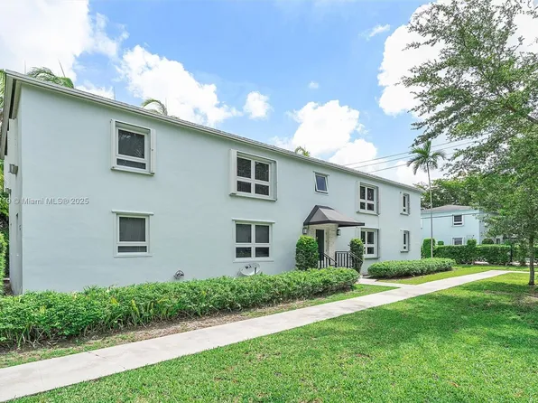 7635 SW 57th Ave #2, Miami, FL 33143