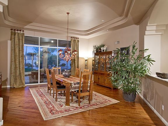 5th image of 10475 E Laurel Ln