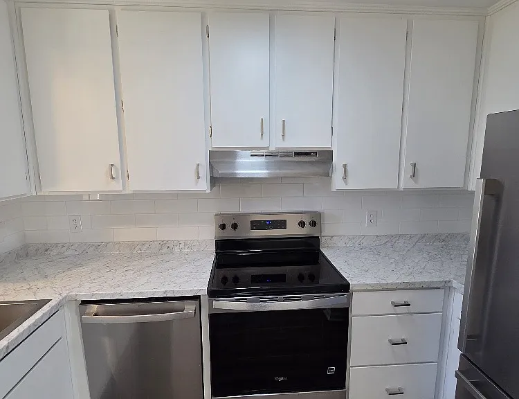 4 Woodrum Pl — Photo 8