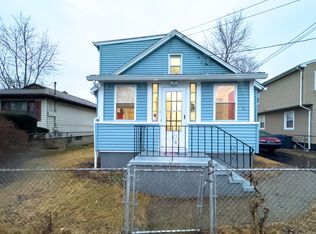 10 Rita Ave, Bridgeport, CT 06606