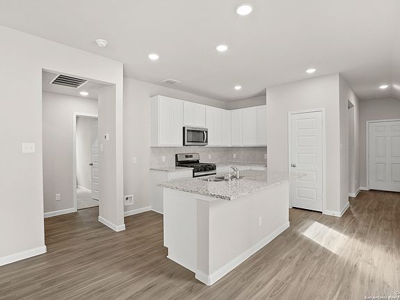 5th image of 5433 Shasta Place