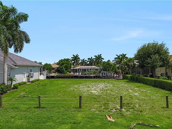 4th image of 979 Daisy Ct Lot 7