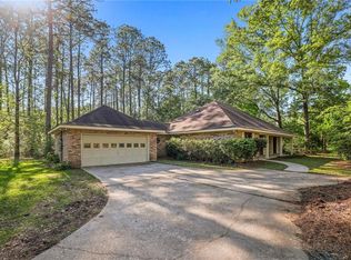 105 Woodland Dr, Covington, LA 70433