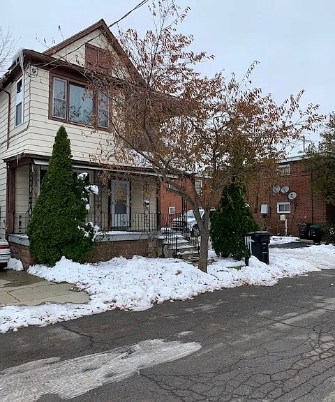 114 Huetter Ave #1 — Photo 28