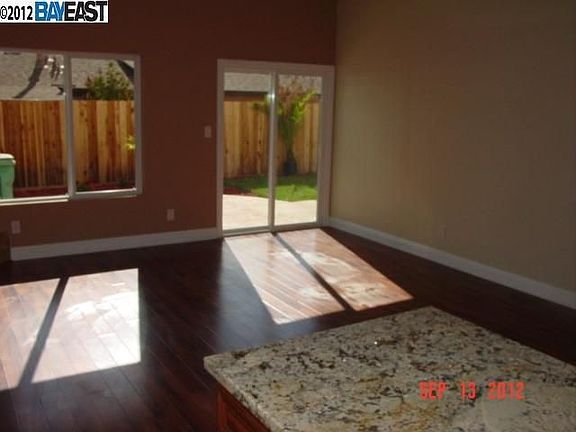 5th image of 33351 6th St