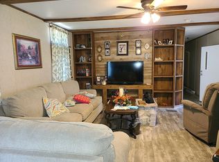 141 Oxbow St, Gun Barrel City, TX 75156