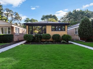 421 Callan Ave, Evanston, IL 60202