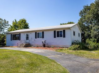 902 Loomis St, Jackson, MI 49202