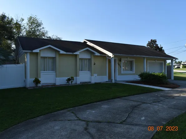 2831 Lafoy Ct, Deltona, FL 32738