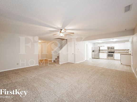 3rd image of 10814 Albertson Dr