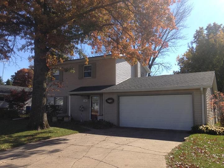 1st image of 114 Monterey Trl