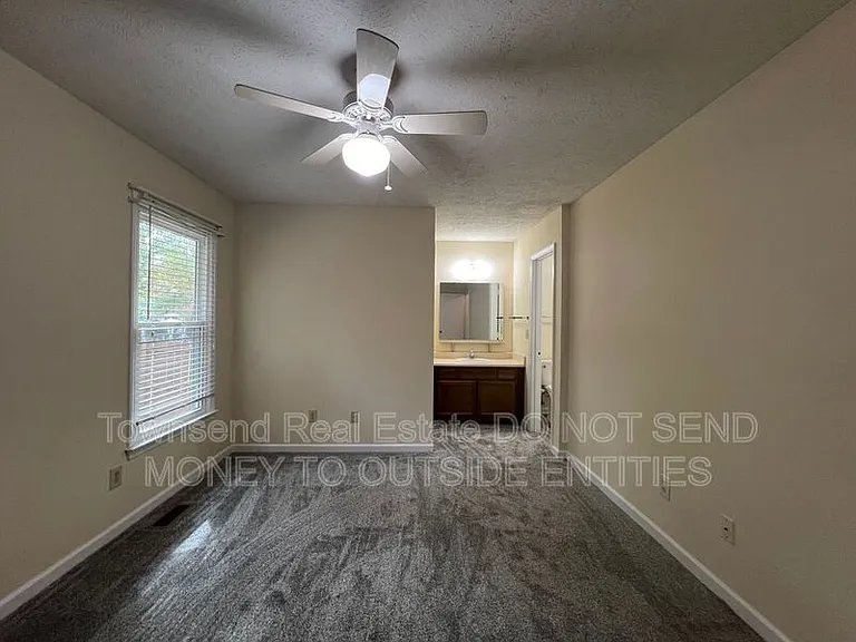 5038 Linton Hall Rd — Photo 8