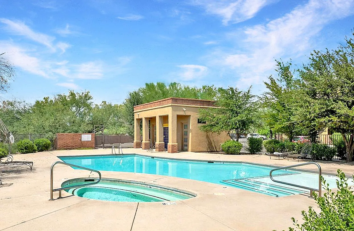 1 bed, 795 sqft, $2,700 — Photo 4