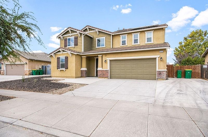 1st image of 10219 Presley Ln