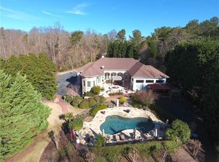 2521 E Maddox Rd, Buford, GA 30519