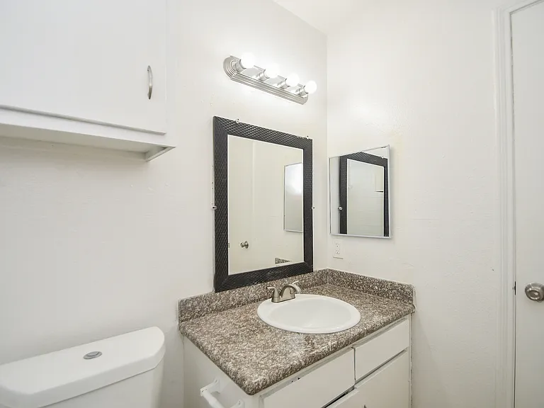 7637 Harwin — Photo 36