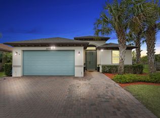 11379 SW Reston Court, Port St Lucie, FL 34987