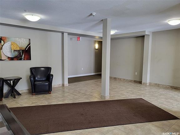 3rd image of 308 Petterson Dr #108
