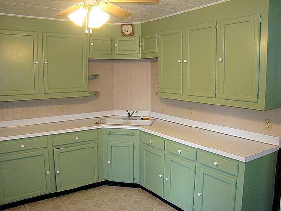 Kitchen 1