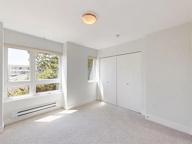 2731 Duke St — Photo 19
