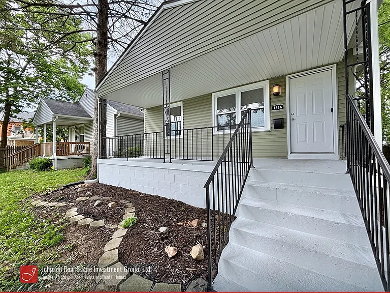1316 Genessee Ave — Photo 20