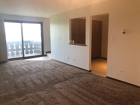 5th image of 4 Crestview Ln Unit 16