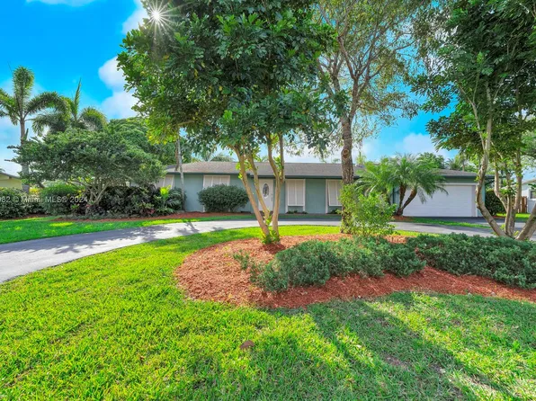 27440 SW 165th Ave, Homestead, FL 33031