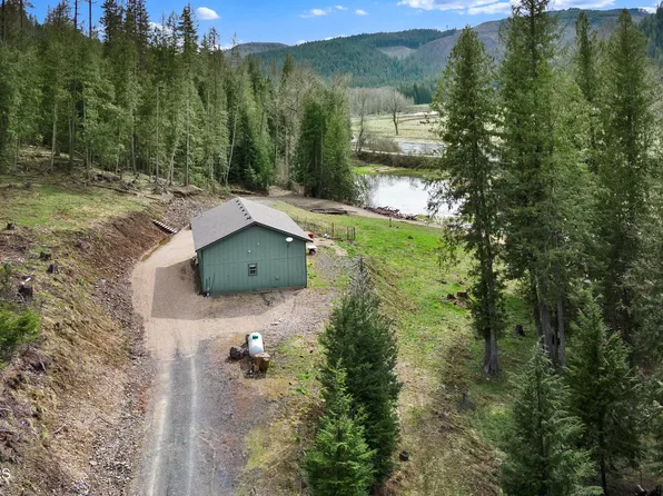 4935 Trout Creek Rd, Calder, ID 83808