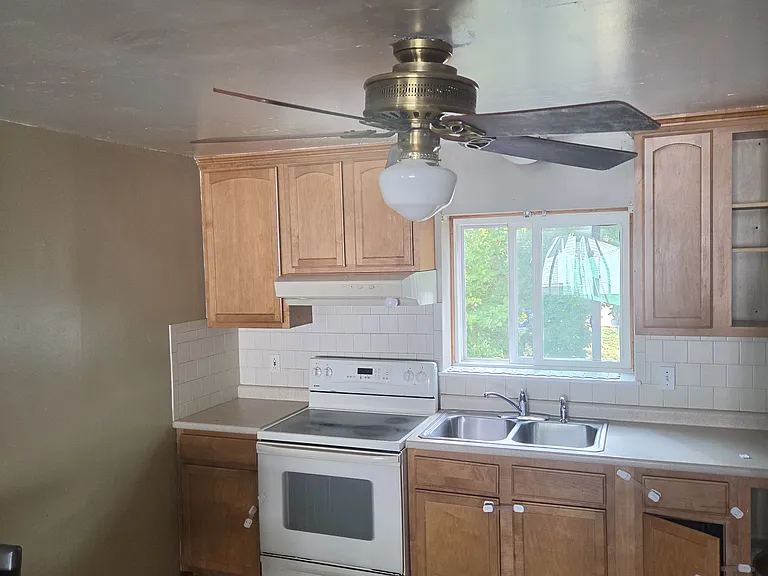 5455 N Main St #20C — Photo 6