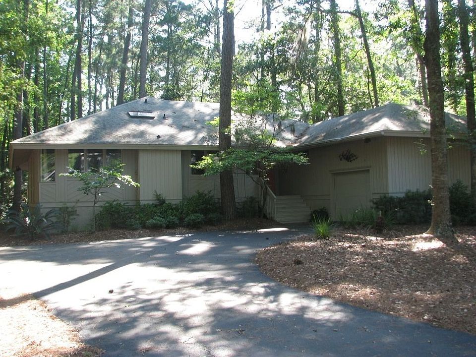 1st image of 34 Deer Run Ln
