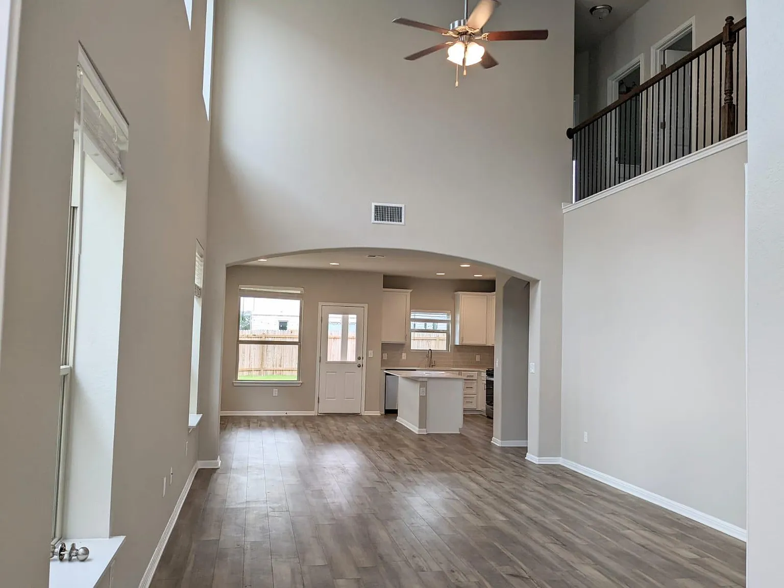 4 bed, 3.5 bath, 2273 sqft, $2,245 — Photo 1