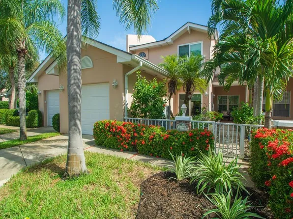 219 Park Shores Circle #219d, Indian River Shores, FL 32963
