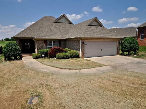 4520 Clubhouse Dr, Jonesboro, AR 72405